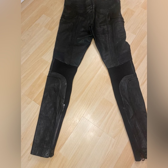 Burberry leather pants - Picture 2 of 16